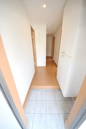 ジェネシスAの物件内観写真